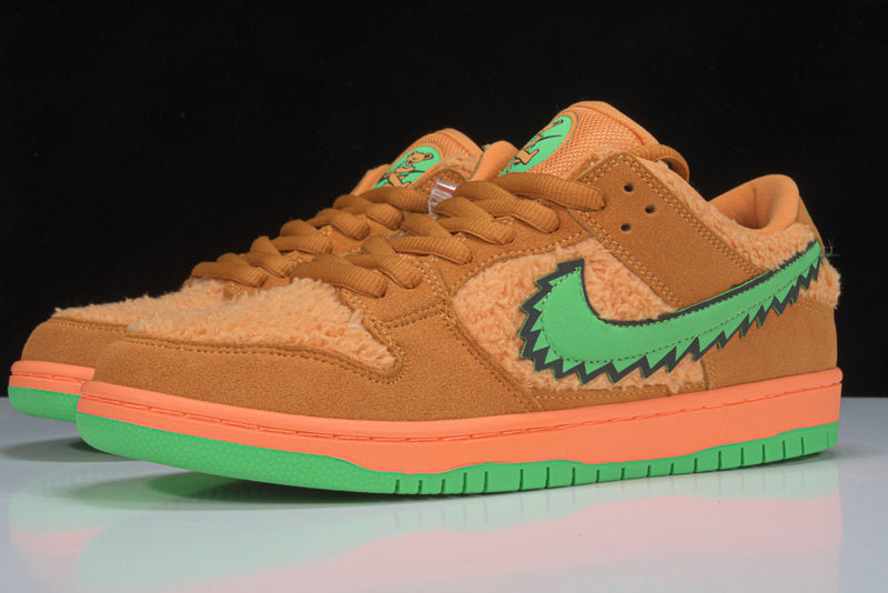 NikeSB Dunk Low x Grateful Dead - Bears Orange