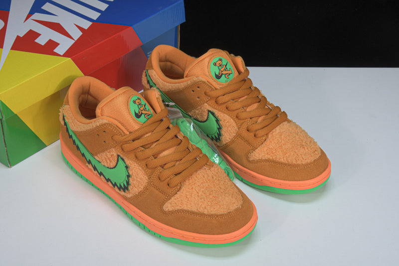NikeSB Dunk Low x Grateful Dead - Bears Orange
