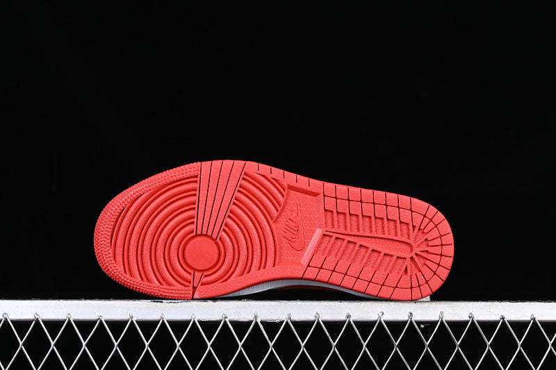 NikeMens Air Jordan 1 AJ1 Low - University Red