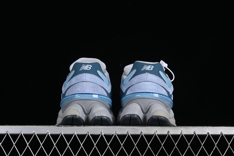 New Balance 9060 - Chrome Blue