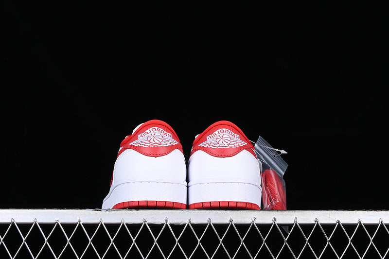 NikeMens Air Jordan 1 AJ1 Low - University Red