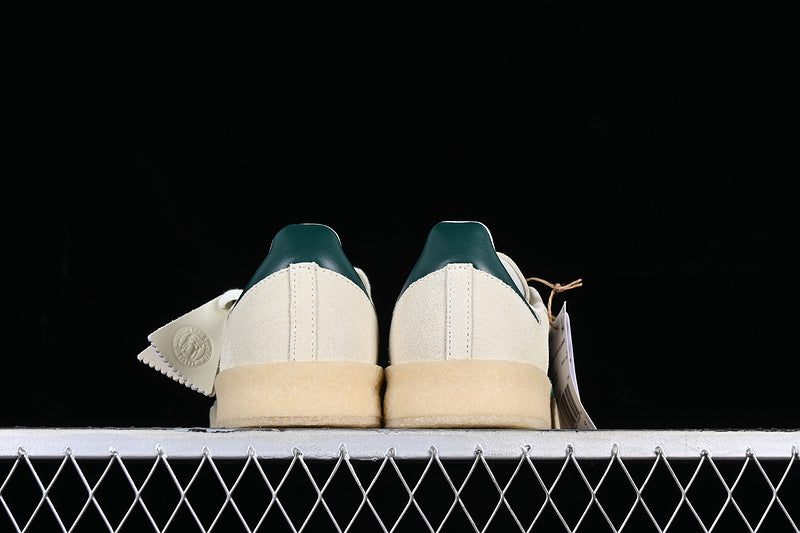 adidasMens Ronnie Fieg x Clarks x 8TH Street Samba - White