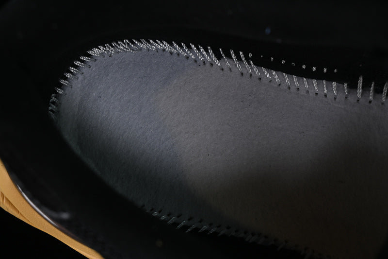 New Balance 9060 - Black Royal Gum