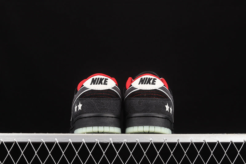 NikeSB Dunk - league of Legends