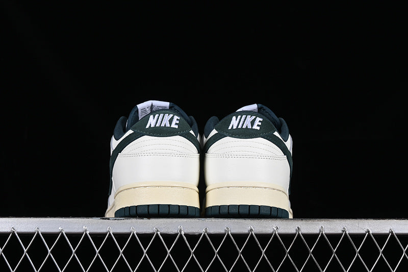 NikeMens Dunk Low - Athletic Department