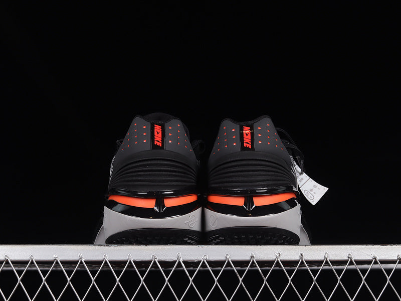 NikeMens Air Zoom GT Cut 2 - Bred