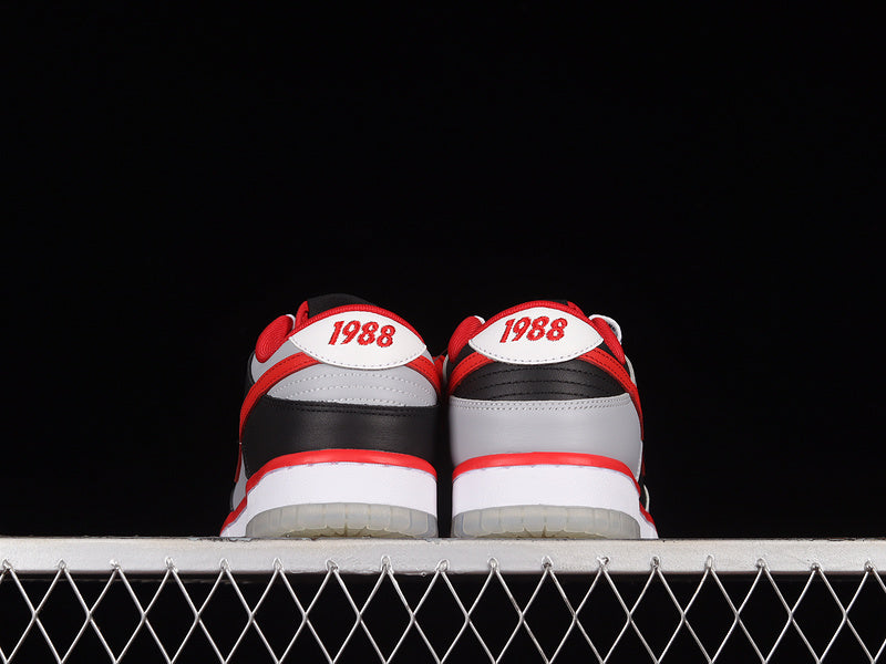 NikeUnisex Dunk x Clark Atlanta University - Black/Red