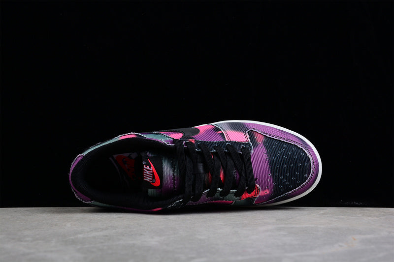 NikeMens Sb dunk low - Graffiti