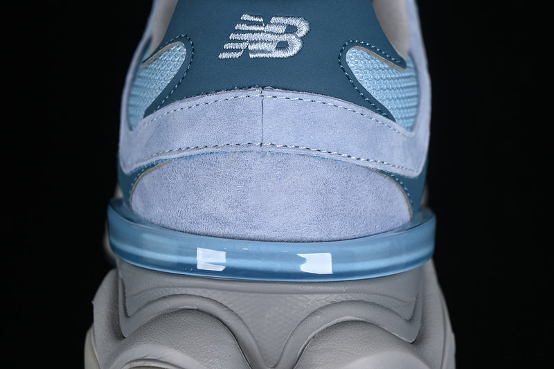 New Balance 9060 - Chrome Blue