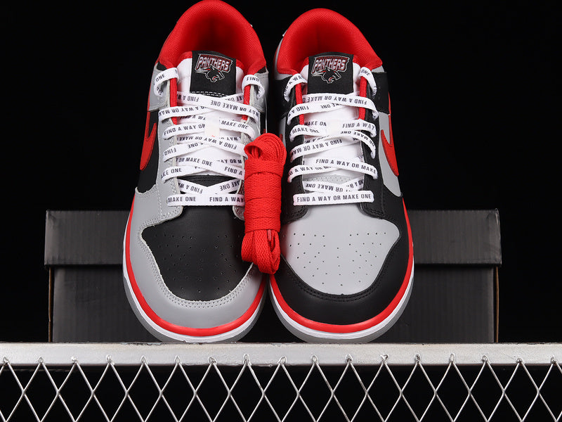 NikeUnisex Dunk x Clark Atlanta University - Black/Red