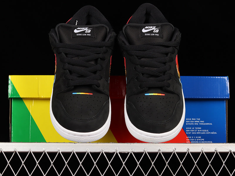 Polaroid x NikeSB Dunk Low - Black