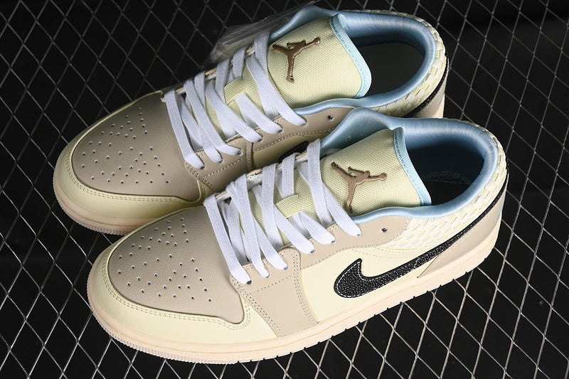 Air Jordan 1 AJ1 Low Sanddrift - Glacier Blue