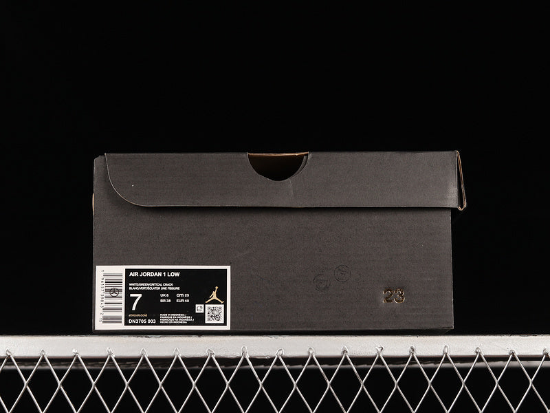 Air Jordan 1 AJ1 Low Wear Away - Electric Green