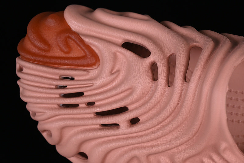 Salehe Bembury X Pollex Clog - Urchin