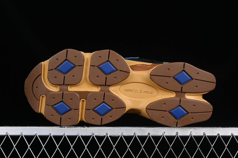 New Balance 9060 - Black Royal Gum