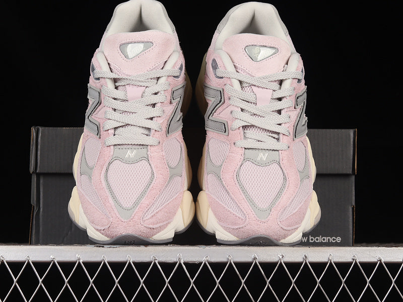 WMNS New Balance 9060 - Pink