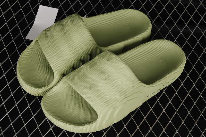 adidasUnisex Adilette 22 - Magic Lime Slides