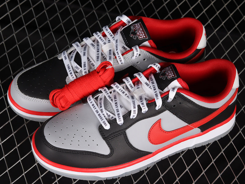 NikeUnisex Dunk x Clark Atlanta University - Black/Red