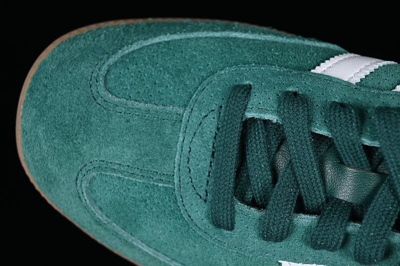 adidasUnisex Samba - Collegiate Green
