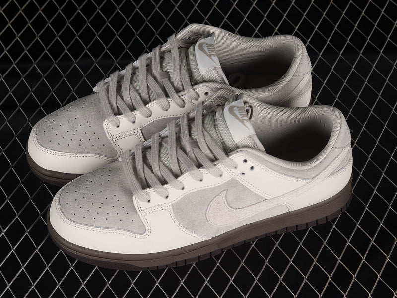 NikeSB Dunk Low - Ironstone