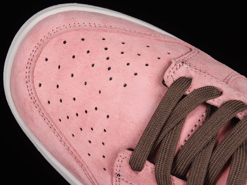 NikeUnisex SB Dunk Low - Pink/Brown