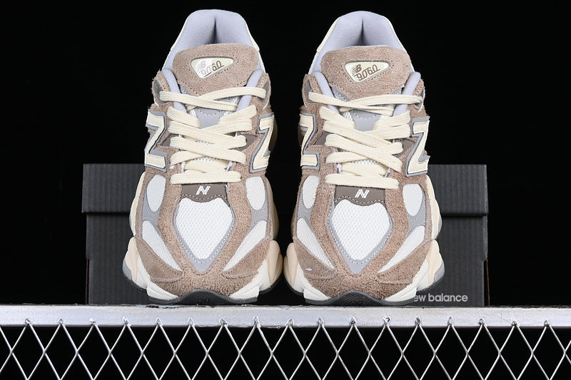 New Balance 9060 - Driftwood