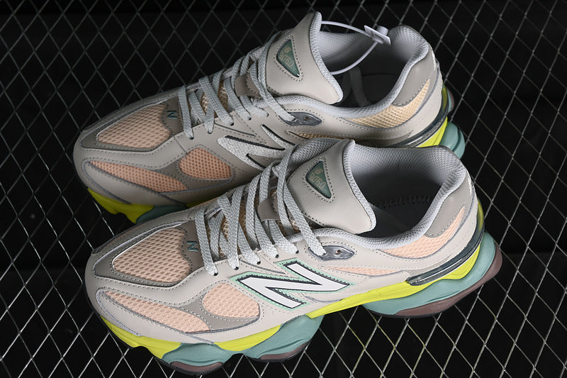 New Balance 9060 - Moonbeam
