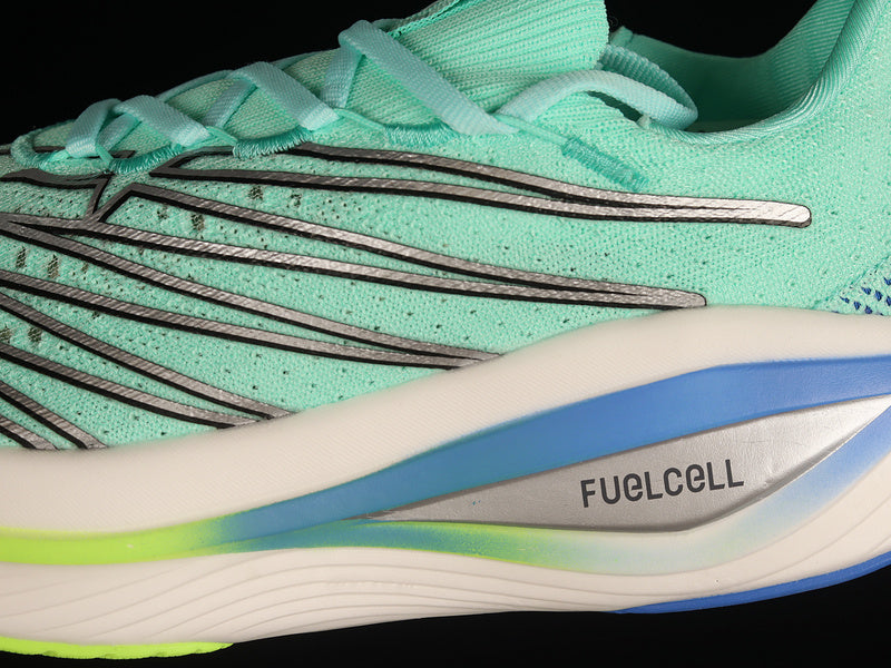 New Balance FuelCell Elite V3 - Bright Mint