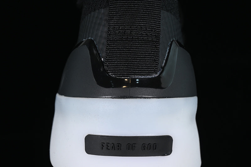 adidasUnisex Fear Of God - Athletics Carbon
