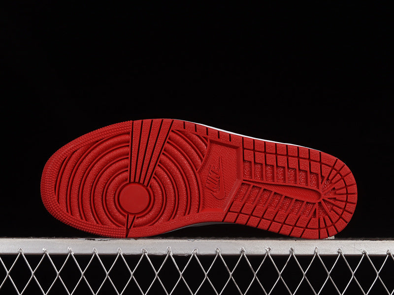 Air Jordan 1 AJ1 Retro Low - Black Toe