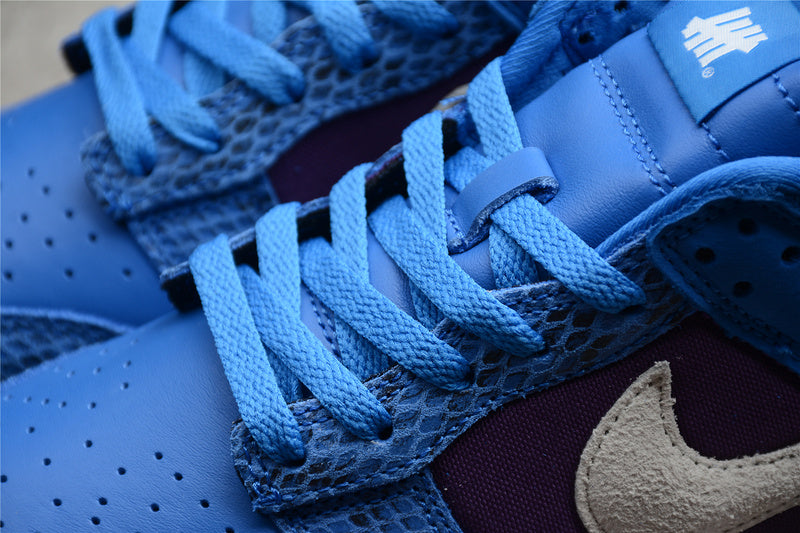 Undefeated x NikeMens Dunk Low SP - 5 On It