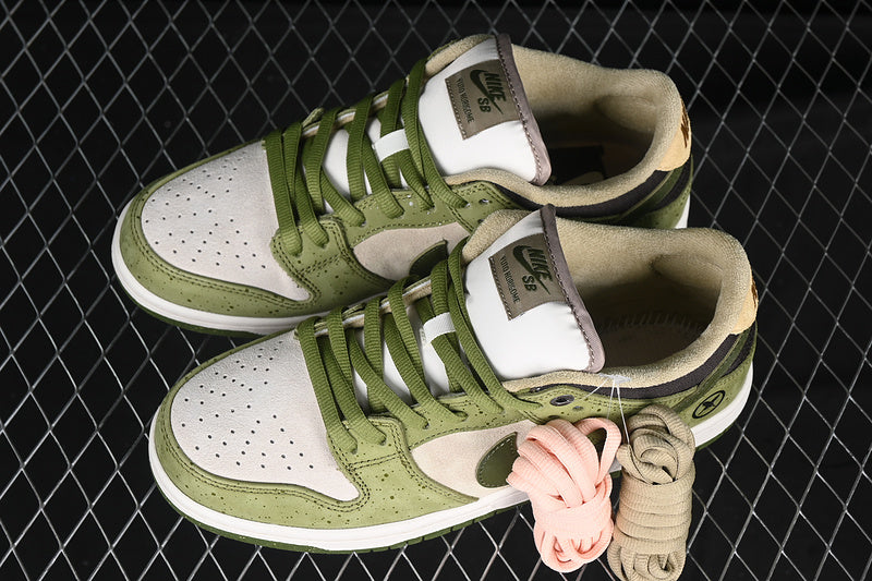 Yuto Horigome x NikeUnisex SB Dunk Low - Asparagus
