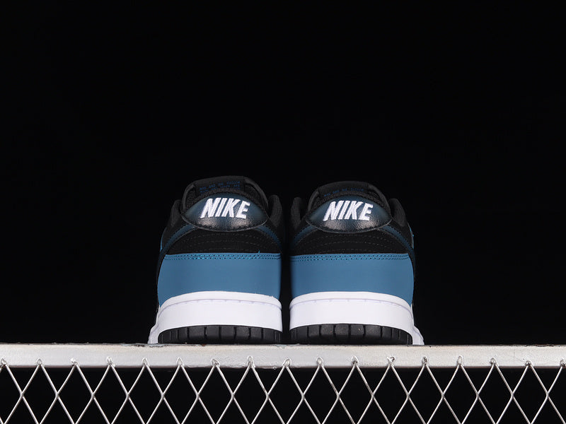 NikeSb Dunk Low - Industrial Blue