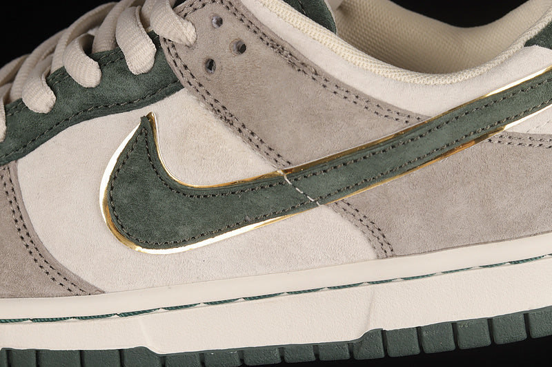 Otomo Katsuhiro x NikeSB Dunk Low - Grey/Green