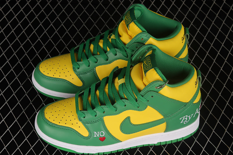 Supreme x NikeMens Dunk High - Brazil