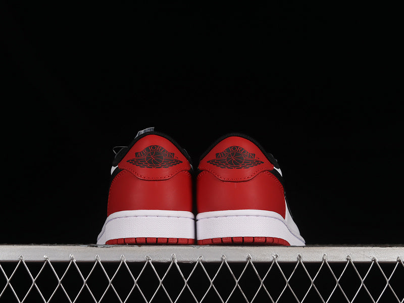 Air Jordan 1 AJ1 Retro Low - Black Toe