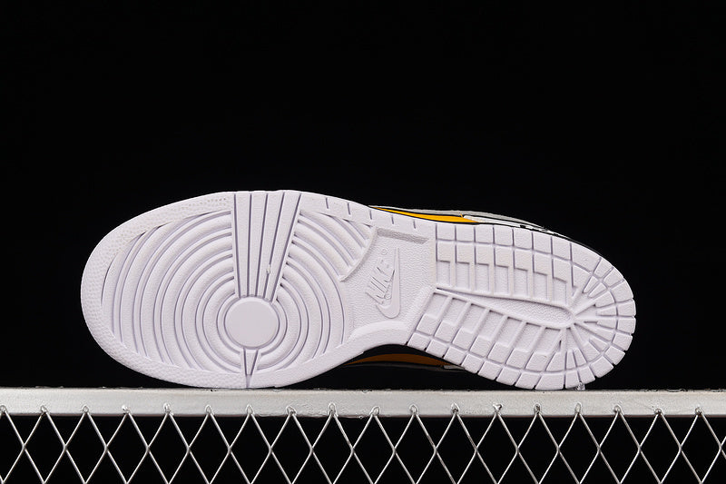 Otomo Katsuhiro x NikeSB Dunk Low Pro - Kobe