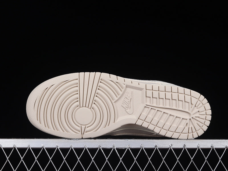 NikeUnisex Dunk Low - Light Orewood Brown