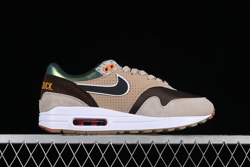 NikeMens Air Max 1 AM1 - University Of Oregon