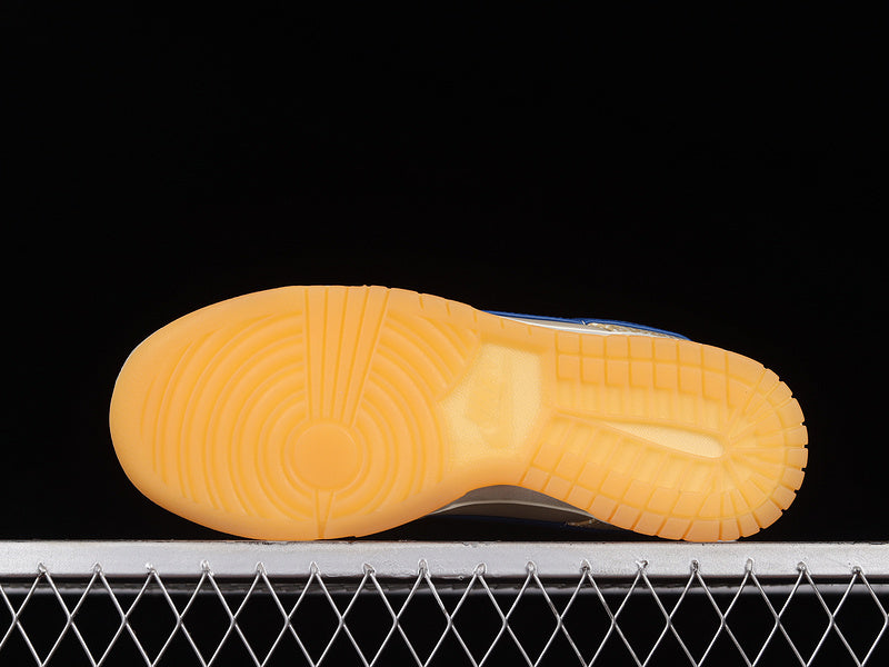 NikeMens Dunk Low - Montreal Bagel Sesame