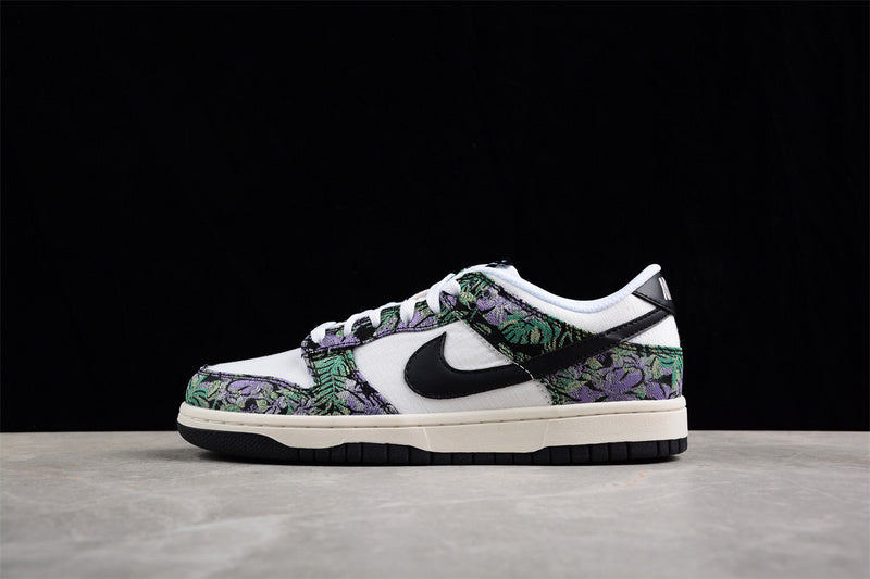 NikeSB Dunk Low - Floral