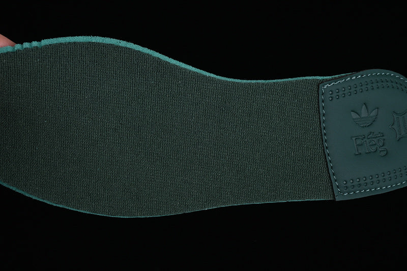 Ronnie Fieg x Clarks x adidasUnisex 8th Street Samba 'Shadow Green'