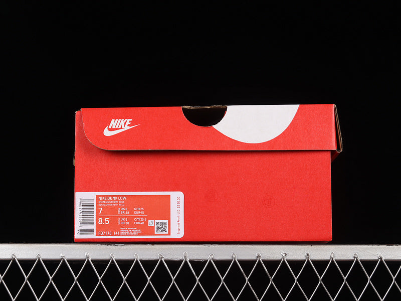 NikeSB Dunk Low Kansas - City Royal