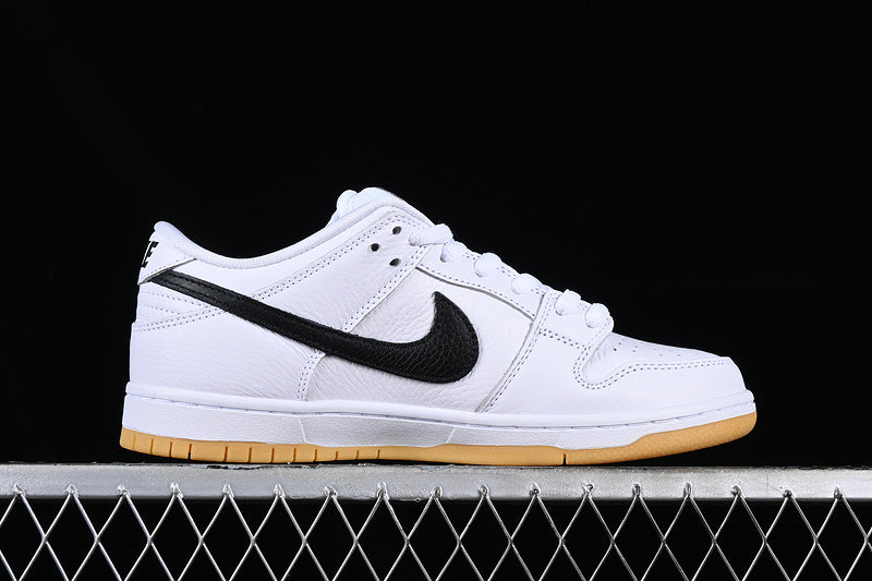 NikeSB Dunk Low Pro - White Gum