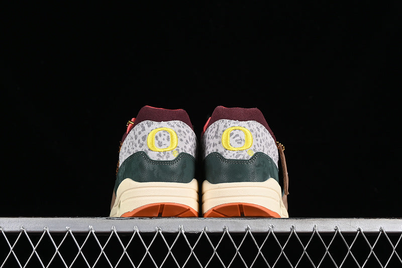 Division Street x NikeUnisex Air Max 1 AM1 Luxe - University of Oregon