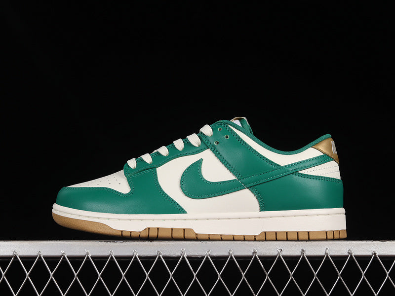 NikeMens Dunk Low - Green/Gold