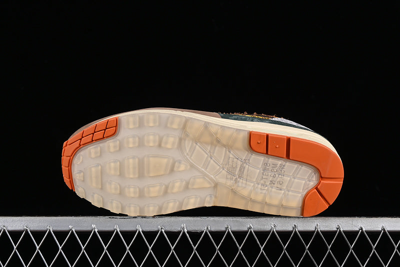 Division Street x NikeUnisex Air Max 1 AM1 Luxe - University of Oregon