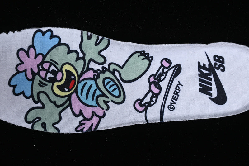 NikeSB Dunk Low - Verdy Visty