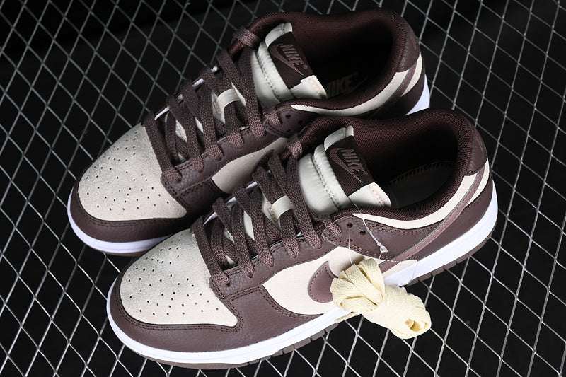 NikeMens SB Dunk Low - Plum Eclipse