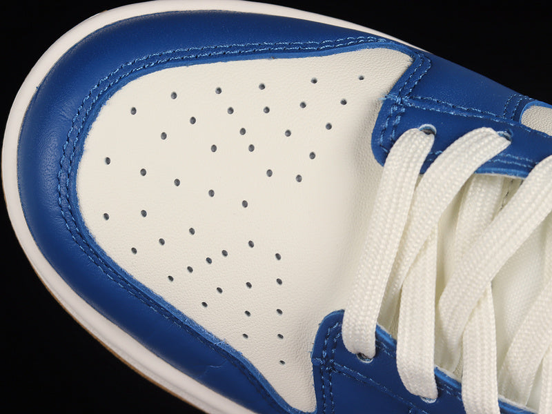NikeSB Dunk Low Kansas - City Royal